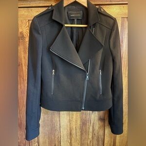 BCBG MAXAZRIA Blazer Rayon Blend ZipUp XS Women’s Like New Condition W/ Pockets